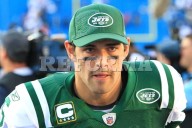Apuñalan y hospitalizan al ex quarterback Mark Sánchez