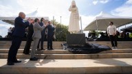 Medellín rindió homenaje a las víctimas del holocausto del Palacio de Justicia con la escultura “Vacío presente”