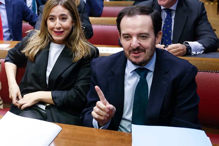 Sánchez salió sin rasguños del circo; había ruido, no fieras