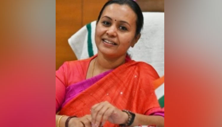 SC Dismisses Cong Legislator’s Plea For Vigilance Probe In CMRL, Kerala CM Daughter’s IT Firm