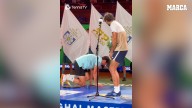 Los calambres, protagonistas en Shanghái: Rinderknech cae al suelo en la ceremonia de premiación