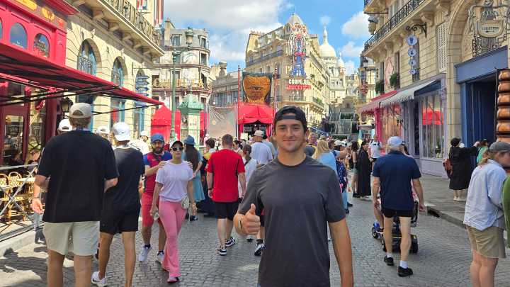 BLOG: Samoskevich recaps day at Universal Studios