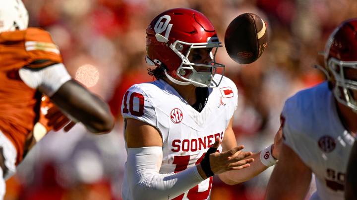 John Mateer ties embarrassing Oklahoma Sooners record in Arch Manning duel