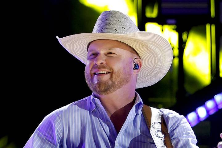 Cody Johnson Cancels All 2025 Tour Dates to Undergo Surgery