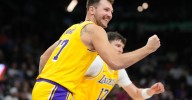 Lakers vs Mavericks preview: A play date in Las Vegas