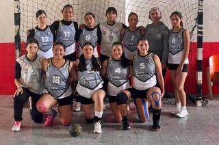 Logra buenos resultados la selección de balonmano