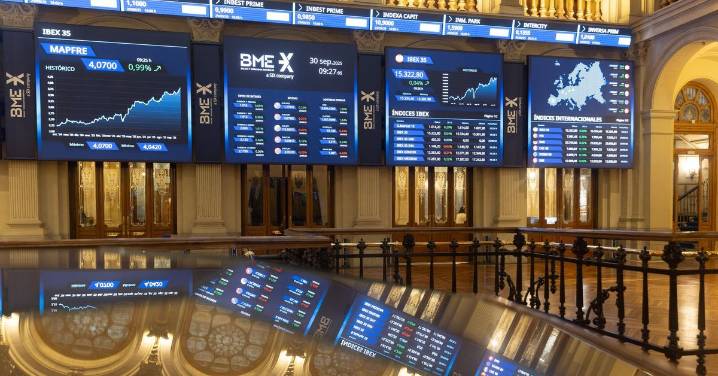 El Ibex 35 alcanza su récord del mayor cierre histórico con 16.000 puntos