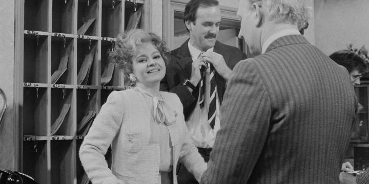 Prunella Scales, British TV Star, Dies at 93