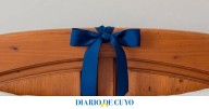 Qué significa colocar una cinta azul en la cama y cuál es su función según el Feng Shui