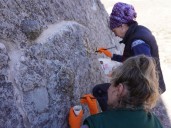 La Fundación Dinópolis desarrolla una nueva metodología para potenciar la visualización de las huellas de dinosaurios