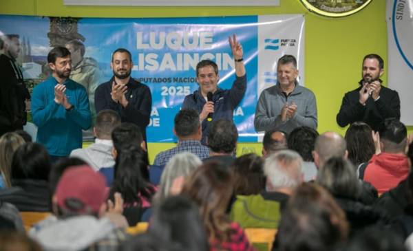 Luque en Esquel: “Nuestro compromiso es con el pueblo, no respondemos al poder”