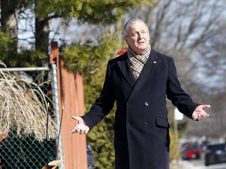 Former Montreal city councillor and activist Jeremy Searle dies at 72