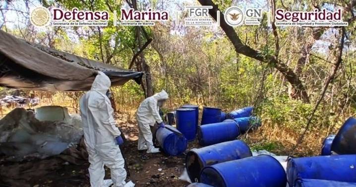 Decomisan más de 750 mdp en droga, precursores y desmantelan narcolaboratorio en Sinaloa