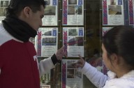 El acceso a la vivienda cae en los más jóvenes y lastra su capacidad de ahorro y acumulación personal: "Se estará consolidando una brecha de riqueza"