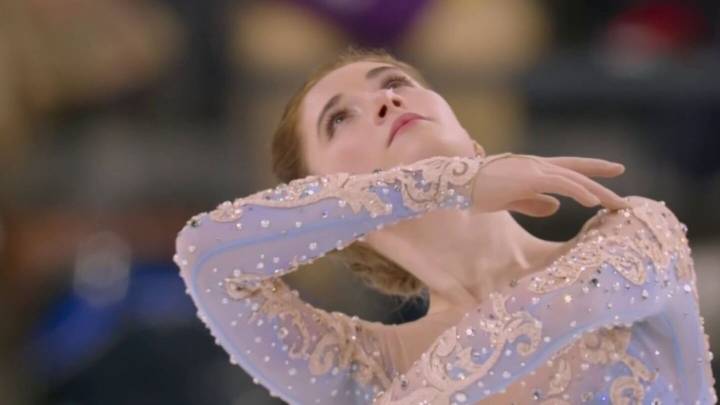 Isabeau Levito places fourth after women's free skate at Grand Prix France
