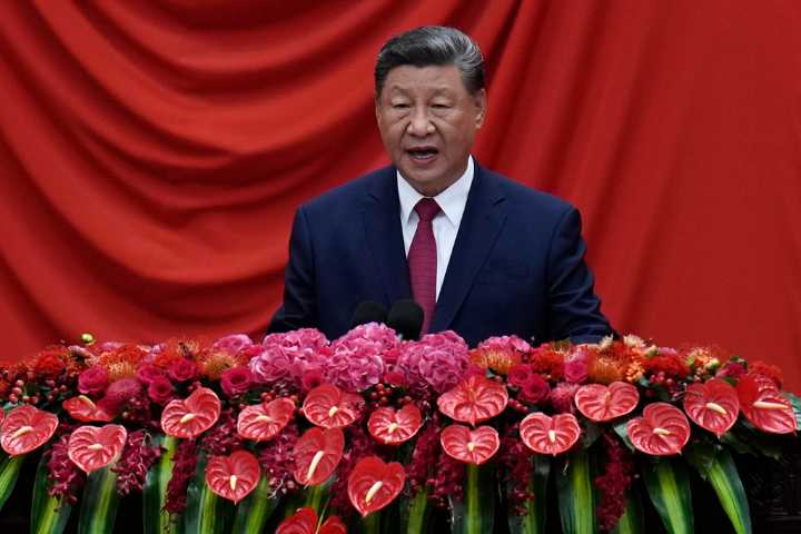 China signals countermeasures over Trump 100% tariff increase