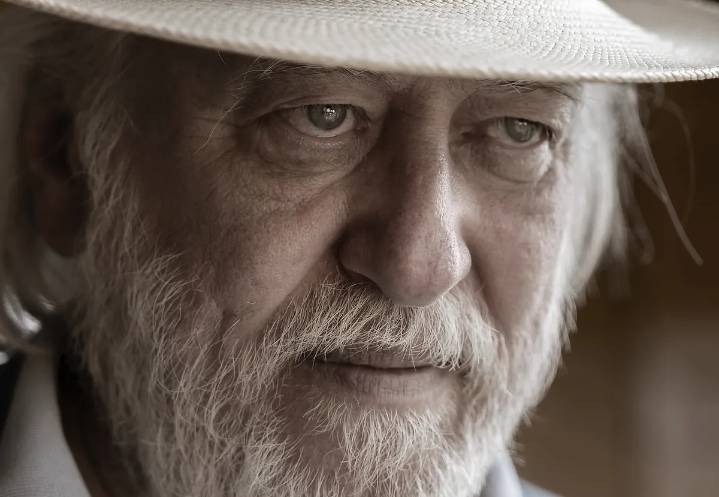 László Krasznahorkai, premio Nobel de Literatura 2025 por "reafirmar el poder del arte en medio del terror apocalíptico"