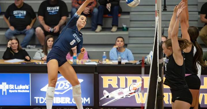 DISTRICT VOLLEYBALL: Skyview extends illustrious district title streak