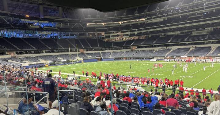 Prep talk: The good and bad of playing high school football games at SoFi Stadium