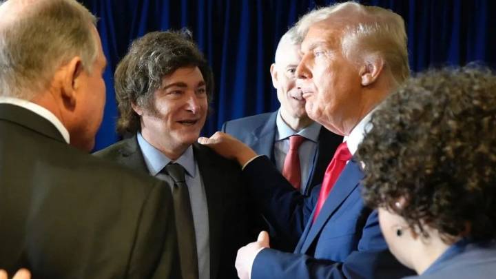 Javier Milei llegó a EE.UU. para reunirse con Donald Trump y crece la expectativa por los anuncios