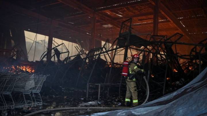 Five killed in Russian overnight air attack on Ukraine
