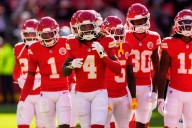Chiefs de Kansas City aplastan a los Raiders en Arrowhead; alcanzan récord ganador por primera vez en la temporada