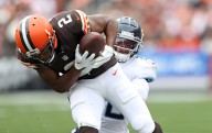Browns add physical former Titans cornerback before Steelers game