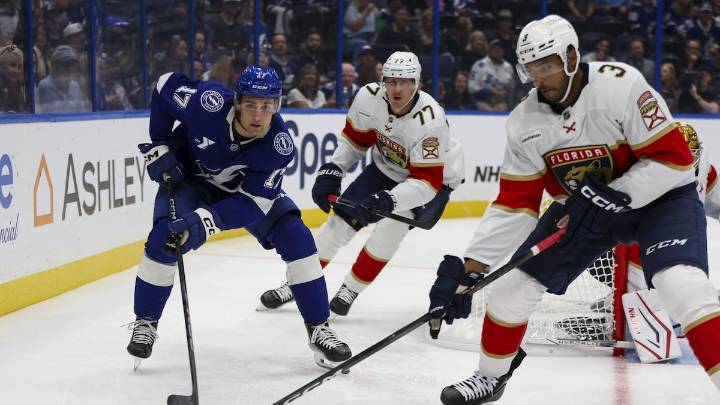 Lightning recall 1st-year pro Dominic James from AHL Syracuse