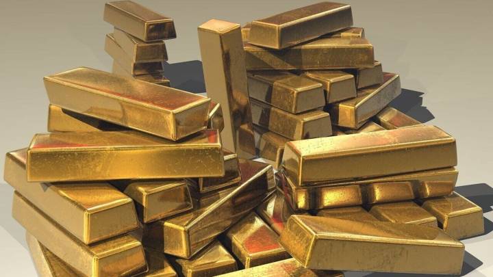 Not BMW or Fortuner, Harsh Goenka quips 1 kg gold in 2023 will match this car