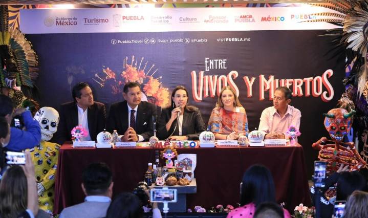 Puebla brilla en Día de Muertos: Más de 900 mil turistas y eventos únicos