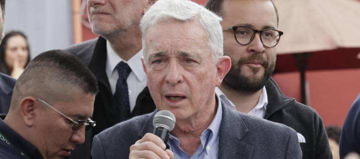 Colombia, a la espera del fallo en segunda instancia sobre condena al expresidente Uribe