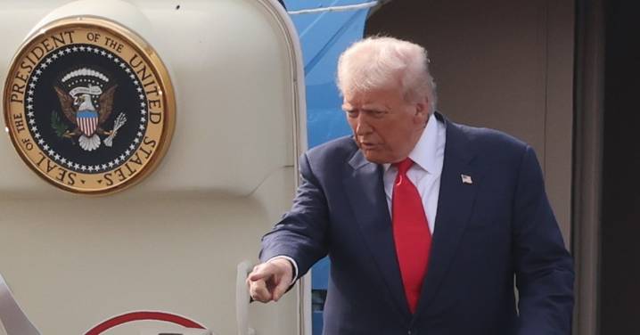 Reduce Trump al 10% los aranceles para China por el fentanilo tras reunirse con Xi