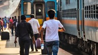 At least 12 injured after stampede at Bengal's Bardhaman railway station