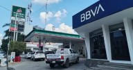 Daños a línea de Internet colapsa bancos y gasolineras