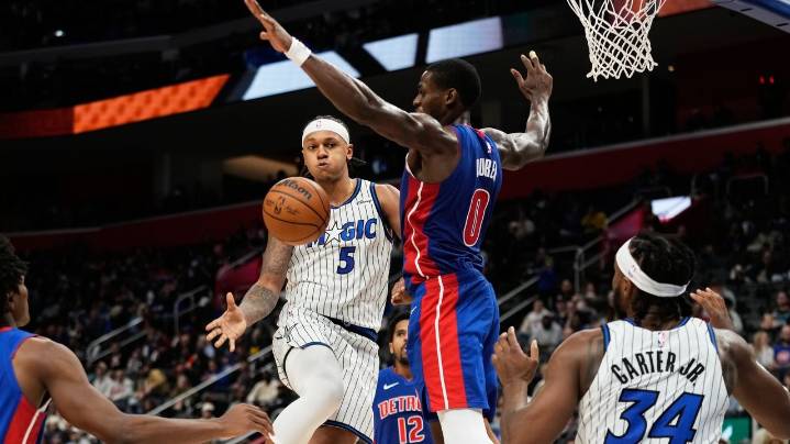 Cunningham's 30 points and 10 assists lead Pistons past Magic 135