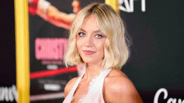 Sydney Sweeney blames the press for Glen Powell dating rumors