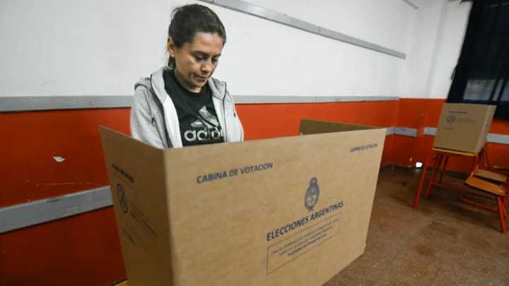 Récord de ausentismo en las elecciones: la participación fue la más baja desde 1983