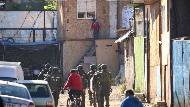 "Acción criminal": Denuncian que incendio en "Toma Dignidad" fue intencional