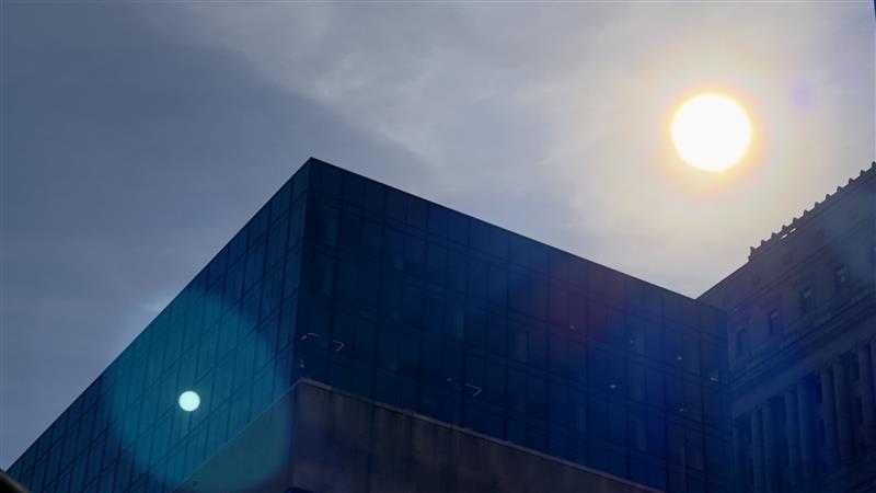 Montreal weekend weather: Blend of sun & clouds ahead, mild temperatures continue