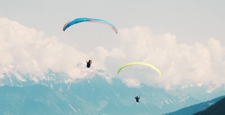 Skydivers Collide Mid-Air In Massachusetts Jump, Killing One