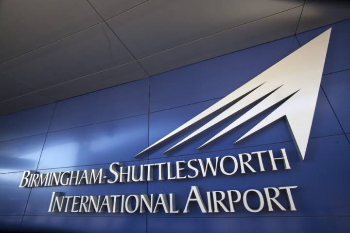 Birmingham-Shuttlesworth International Airport partners with Community Food Bank of Central Alabama during government shutdown
