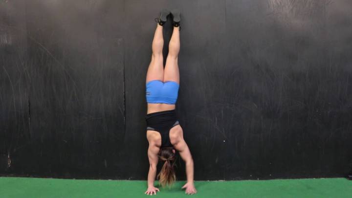 5 Massive Benefits of Wall Walks