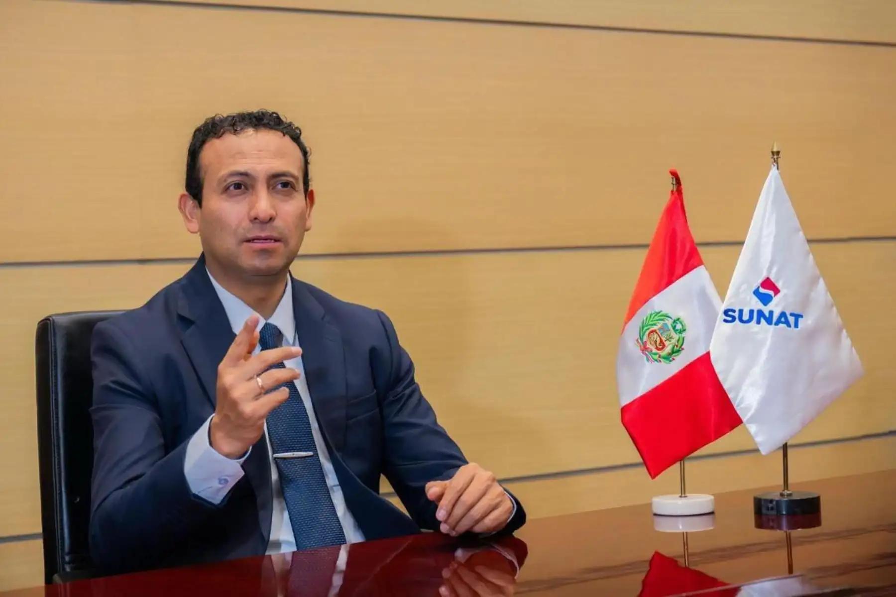 Normas Legales: designan a Javier Eduardo Franco Castillo como nuevo jefe de Sunat