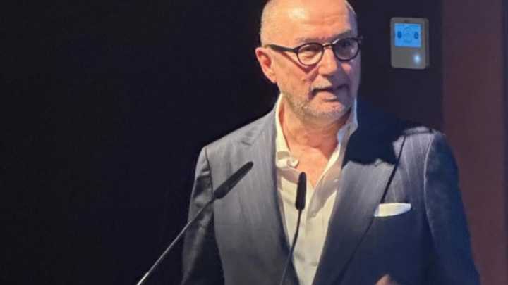 El director de Forbes dice lo que nadie se atreve: "Tener más de tres millones de euros genera problemas serios"