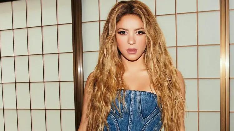 Estafa digital con identidad falsa de Shakira deja pérdidas de más de 140 mil dólares