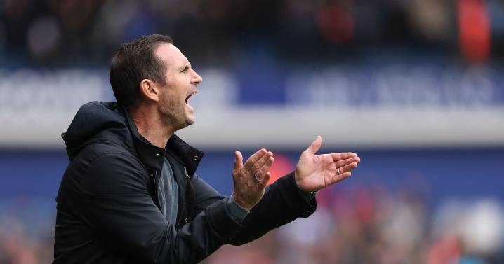 Wrexham v Coventry City live updates and team news from the Racecourse Ground