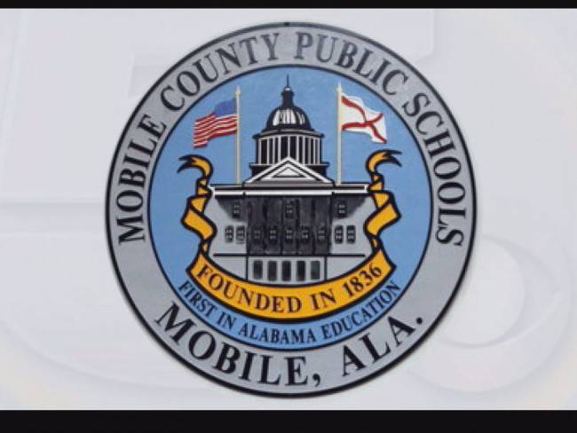 Mobile County Public School students get record college scholarships in one day