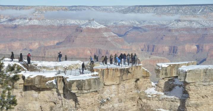 Ex-superintendent: Keeping Grand Canyon open during shutdown puts Arizona’s gem at risk
