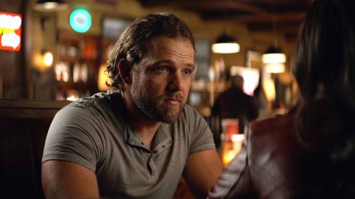 'Sheriff Country' Exclusive Sneak Peek: Max Thieriot Crosses Over, Skye Asks Bode for Help