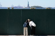 NY no pagará para mantener abierta la Estatua de la Libertad tras el cierre del gobierno, advierte Hochul